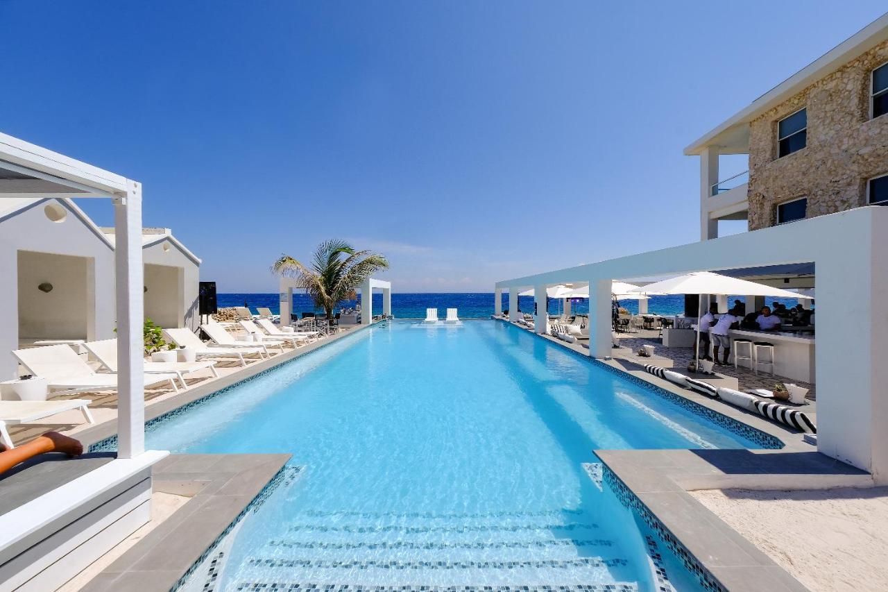 Saint Tropez Boutique Hotel วิลเลมสตัด ภายนอก รูปภาพ