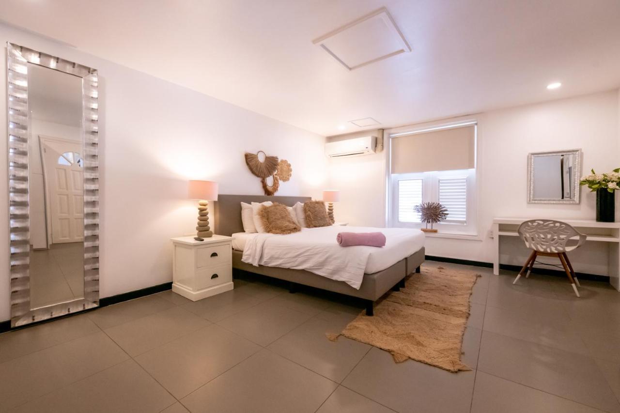 Saint Tropez Boutique Hotel วิลเลมสตัด ห้อง รูปภาพ