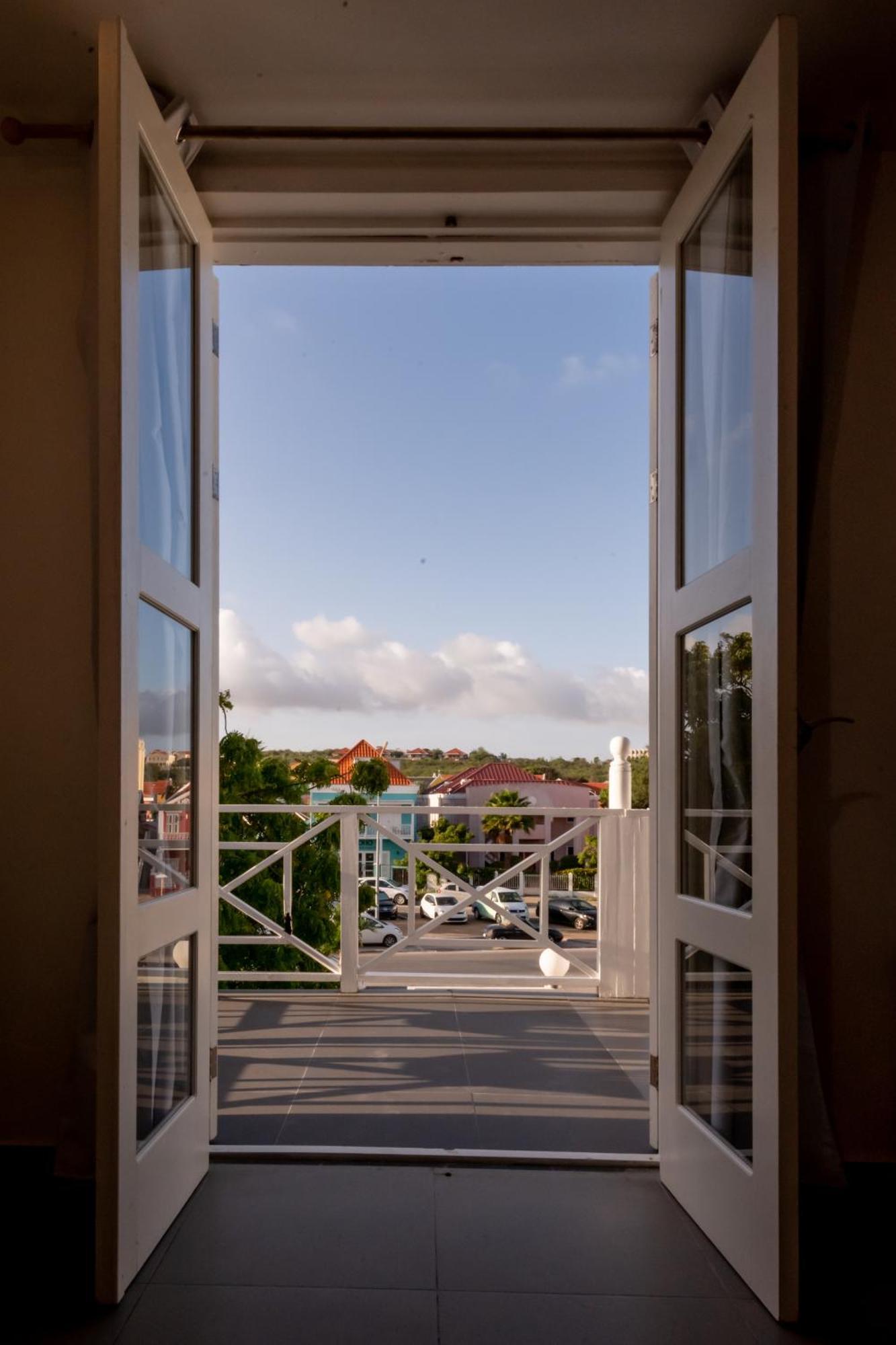 Saint Tropez Boutique Hotel วิลเลมสตัด ห้อง รูปภาพ